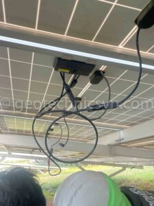 Lắp đặt thiết bị quan trắc độ bụi tấm pin Tigo TS4-A-O